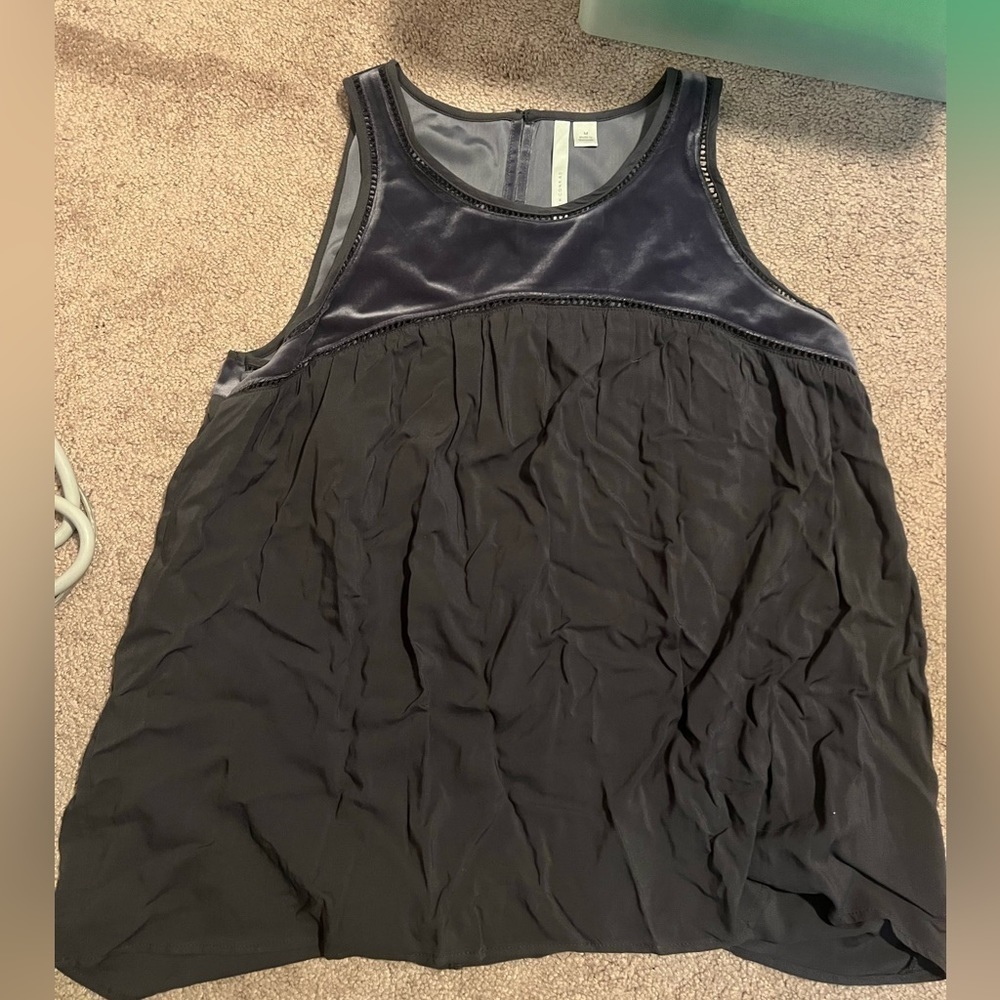 Lauren Conrad Medium Shirt NWOT